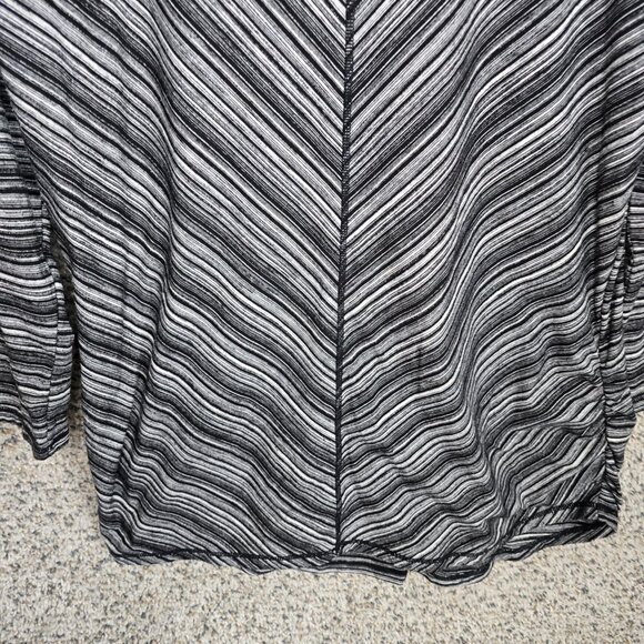 T by Talbots Top Womens Medium Black Striped Scoop Neck‎ Tunic Casual Ladies - Picture 5 of 7